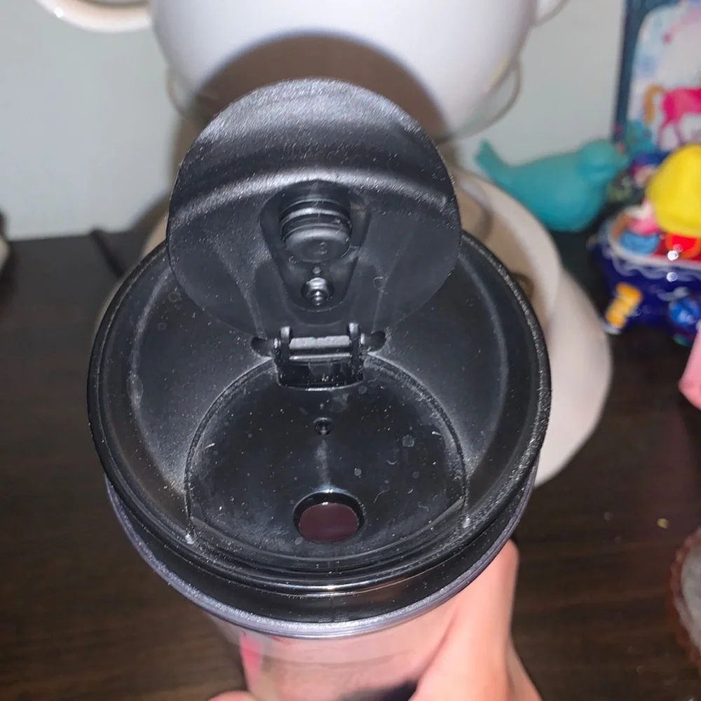 Starbucks Cup 16 FL OZ (473 mL) - Picture 6 of 8